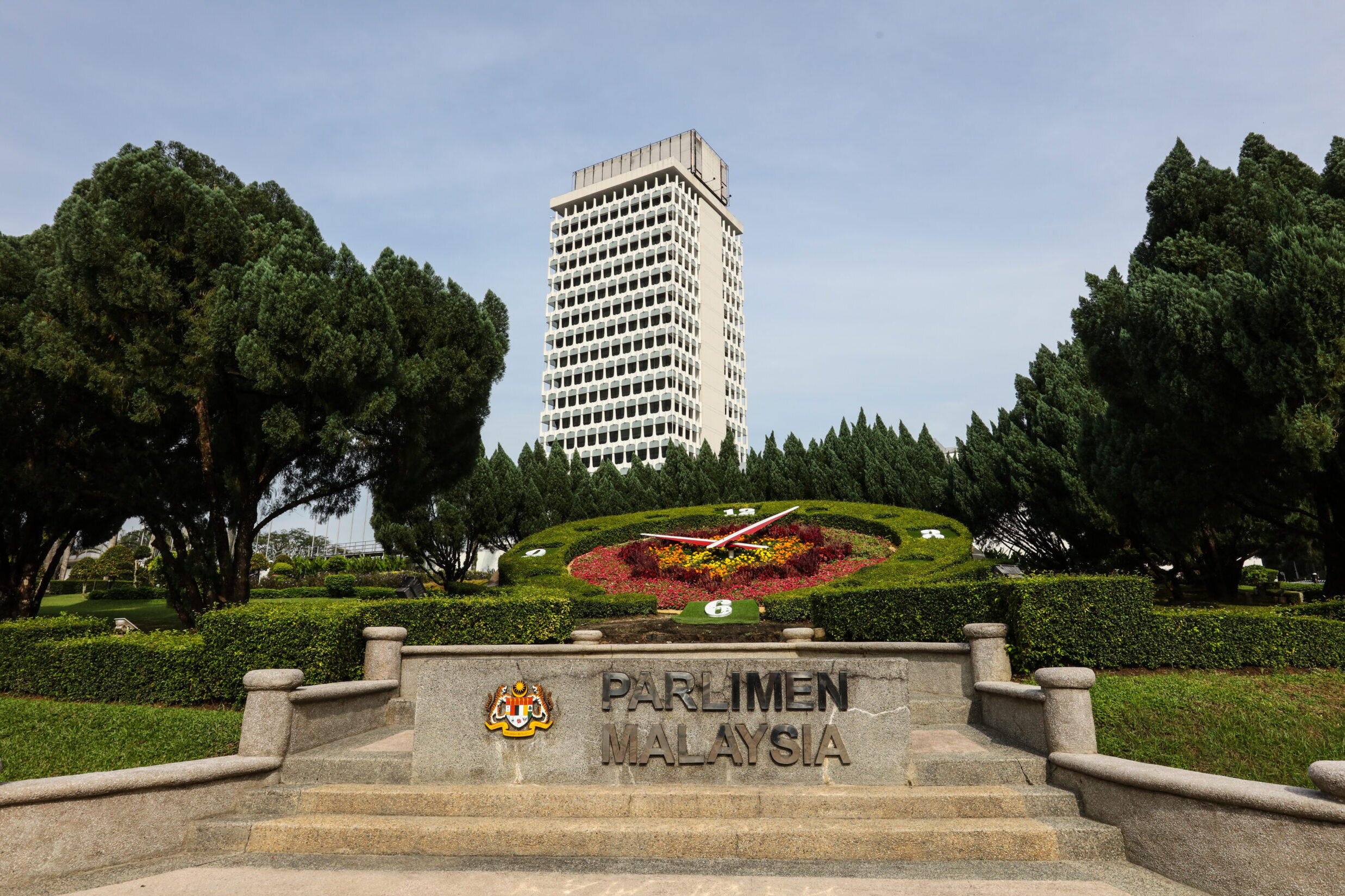 “反跳槽法与国会改革”