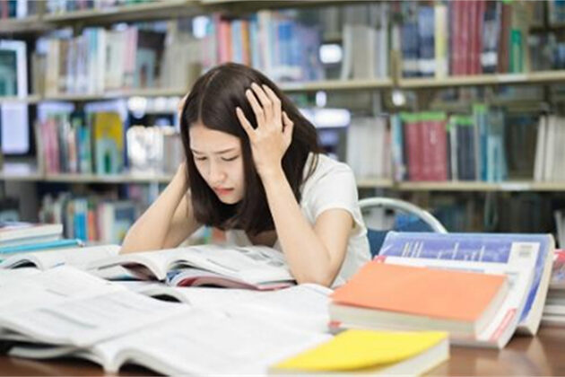 “万达镇中学命案调查进展”