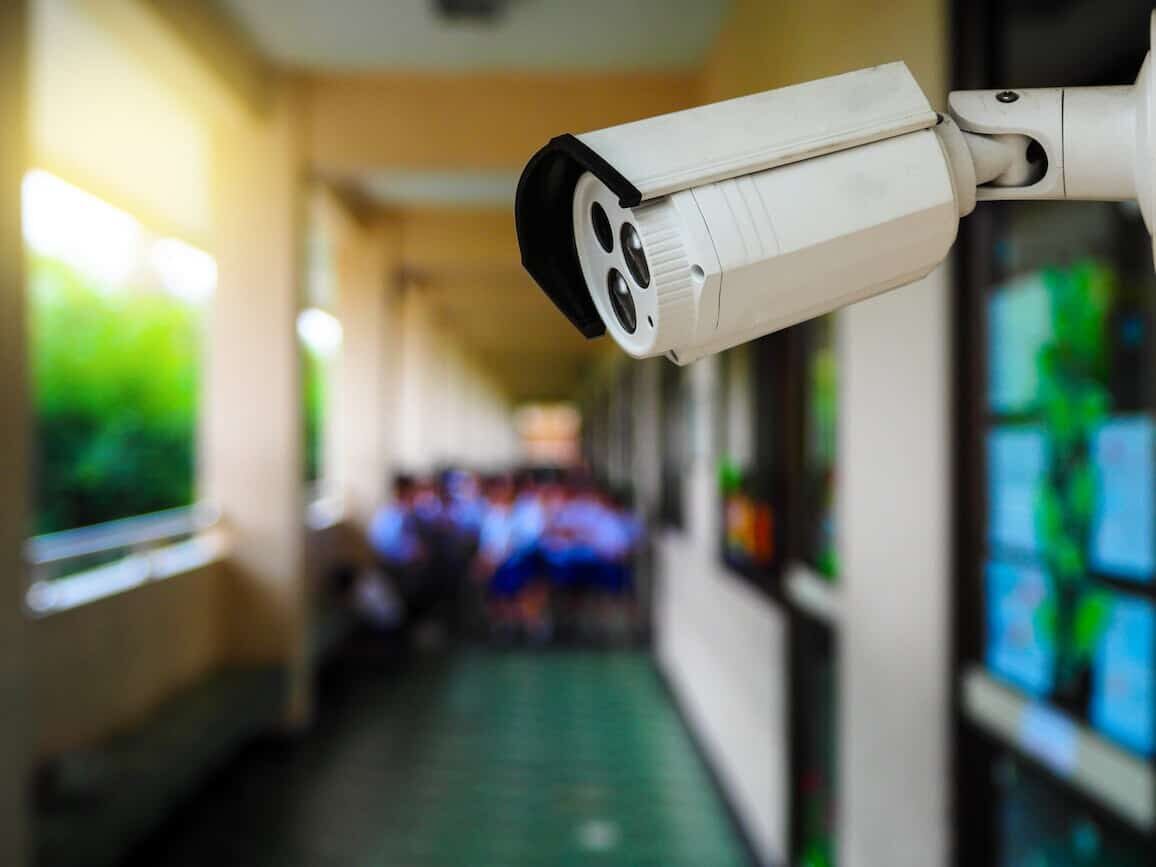 古晋校园石头霸凌