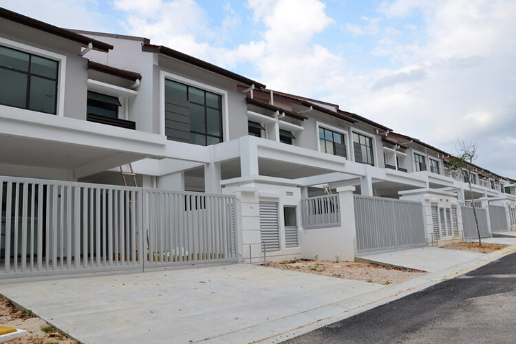 税务新政策与购车激励 — 优惠与规范兼顾