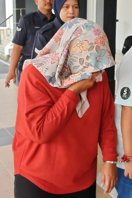 6岁男童被9岁哥哥割颈案